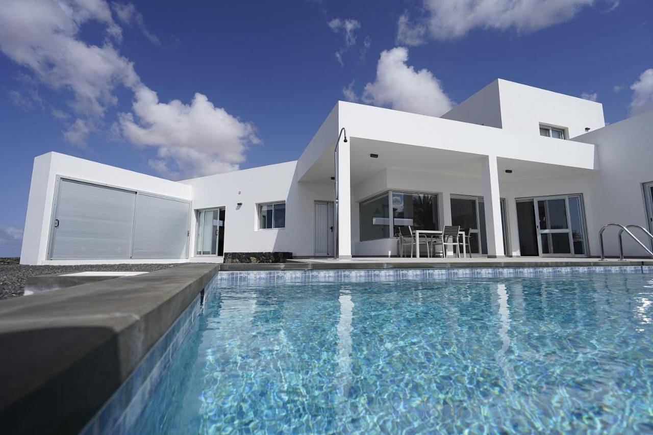 Three-Bedroom Villa in Tindaya, La Oliva