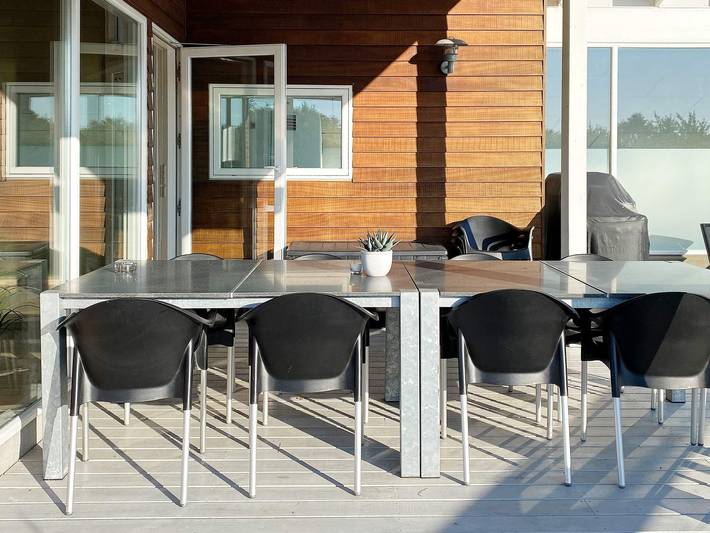 Ferienhaus für 10 Personen, mit Whirlpool und Terrasse sowie Garten und Pool in Pøt Strandby - 2