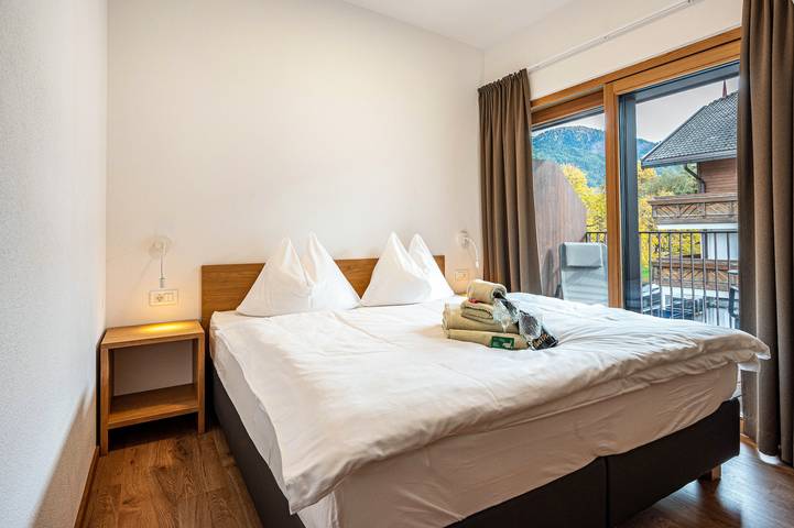 Entire apartment, Apartment "Kronplatz Villa Colli" with Balcony & Wi-Fi in Mitterolang - Valdaora di Mezzo, Olang