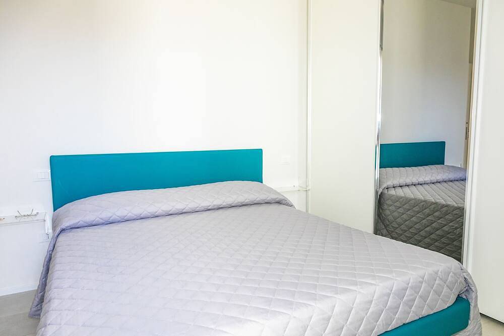 Apartamento entero, Sea view apartment in Senigallia with furnished balcony and parking space in Senigallia, Senigallia (Municipality)