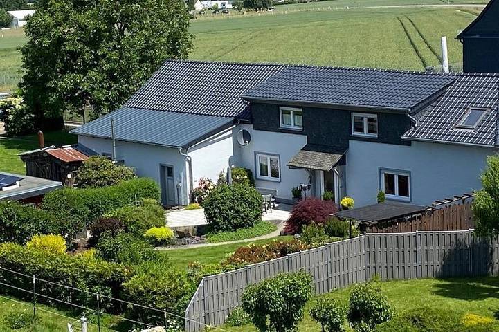 Ferienwohnung für 5 Personen, mit Garten und Sauna