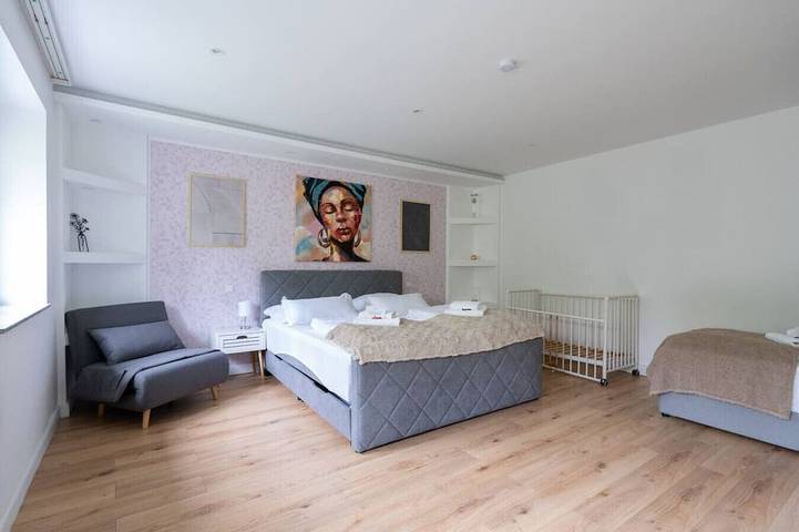 Ganze Wohnung, 80m² Apt • Garten • Wien-Nähe • Firmen & Familien in Purkersdorf, Traisental