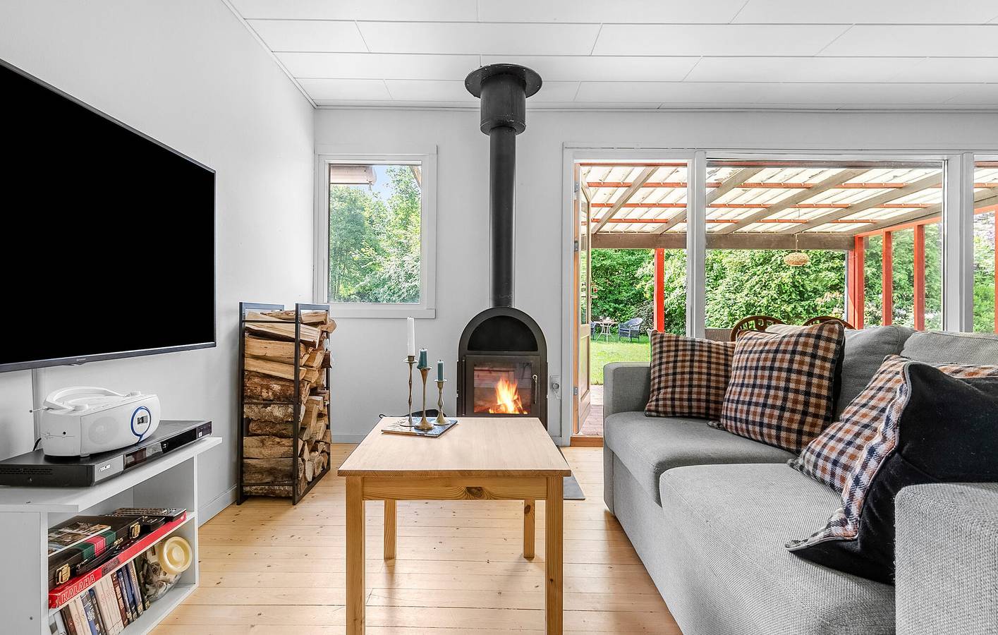 Ferienhaus für 4 Personen mit Terrasse in Melby, Hovedstaden