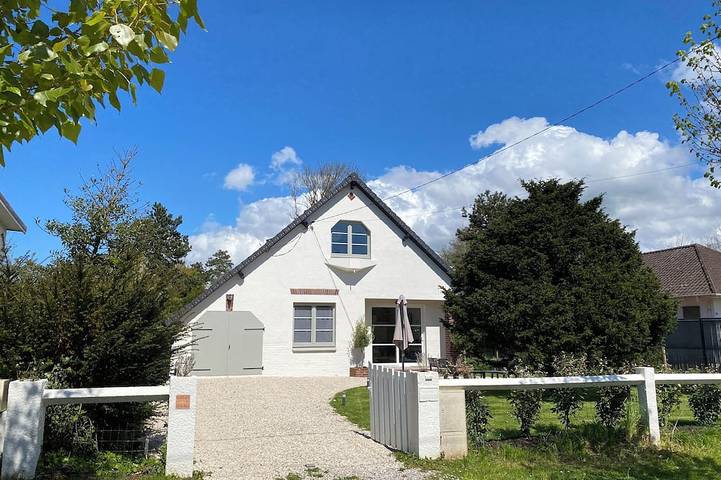 Gîte pour 4 personnes, avec jardin