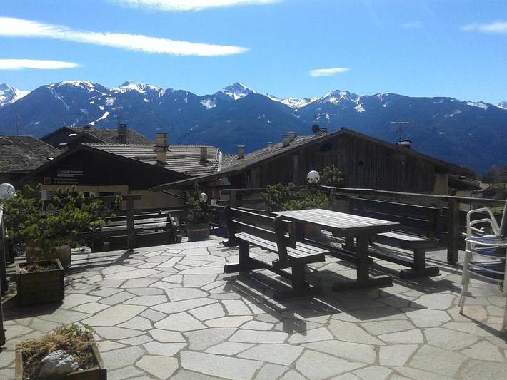 Hôtel pour 3 personnes, avec terrasse et vue, animaux acceptés dans Varena - 4