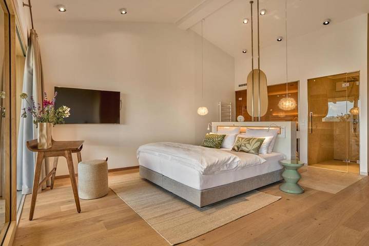 Hotel für 4 Personen, mit Terrasse und Whirlpool sowie Garten und Sauna