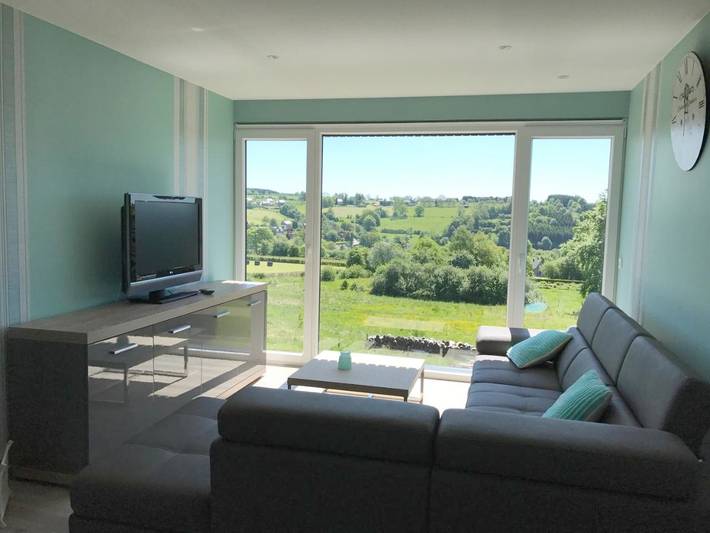 B&b voor 3 personen, with Terras and Whirlpool as well as Tuin and Uitzicht in Stavelot