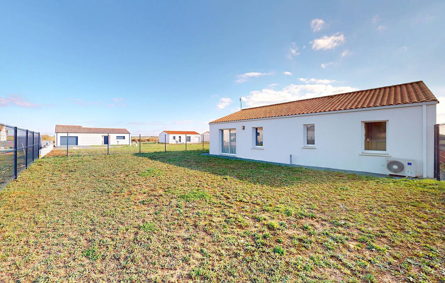 Charmante Wohnung mit Parkplatz und Garten 2km von Chasnais in Les Magnils-Reigniers, Fontenay-le-Comte