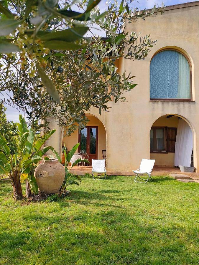 Casa vacanza per 2 persone, con Balcone e Terrazza nonché Giardino e Panorama a Castelvetrano