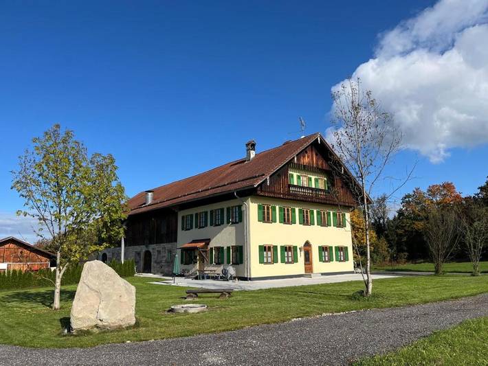 Ferienhaus für 10 Personen, mit Terrasse und Garten sowie Ausblick