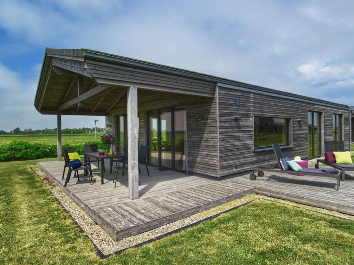 Ferienpark für 6 Personen, mit Terrasse und Garten sowie Sauna in Pellworm