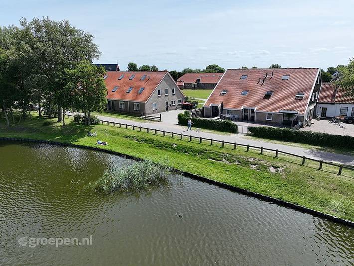 Ferienhaus für 16 Personen, mit Terrasse und Balkon/Terrasse - 1