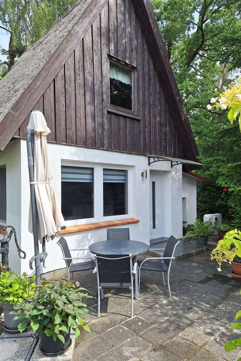 Reetgedecktes Haus in Karlshagen, Usedomer Norden