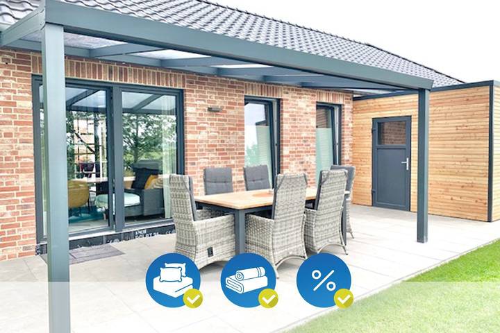 Ferienhaus für 6 Personen, mit Whirlpool und Terrasse sowie Garten und Pool in Jade