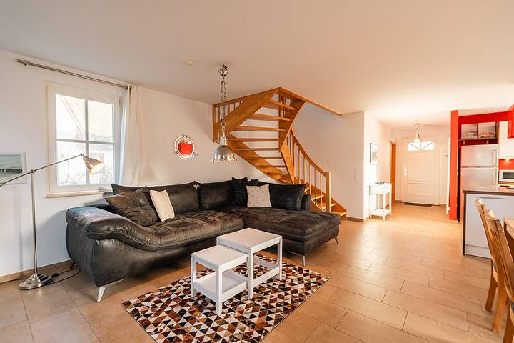 Ferienhaus für 4 Personen, mit Terrasse und Garten sowie Sauna in Glowe - 2