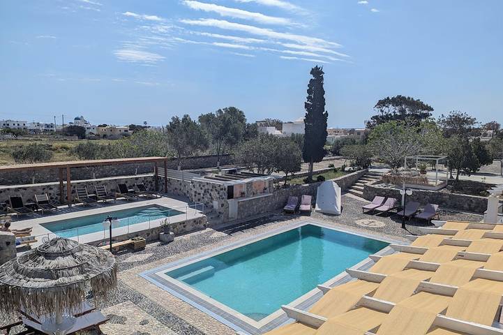 Appart’hôtel pour 5 personnes, avec Balcon ainsi que Jardin et Piscine