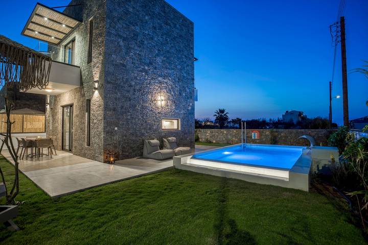 Location de vacances pour 4 personnes, avec terrasse ainsi que jardin et piscine dans Malia - 2