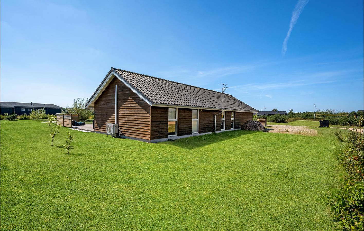 Ferienhaus für 10 Personen mit Terrasse in Skaven Strand, Ringkøbing Fjord