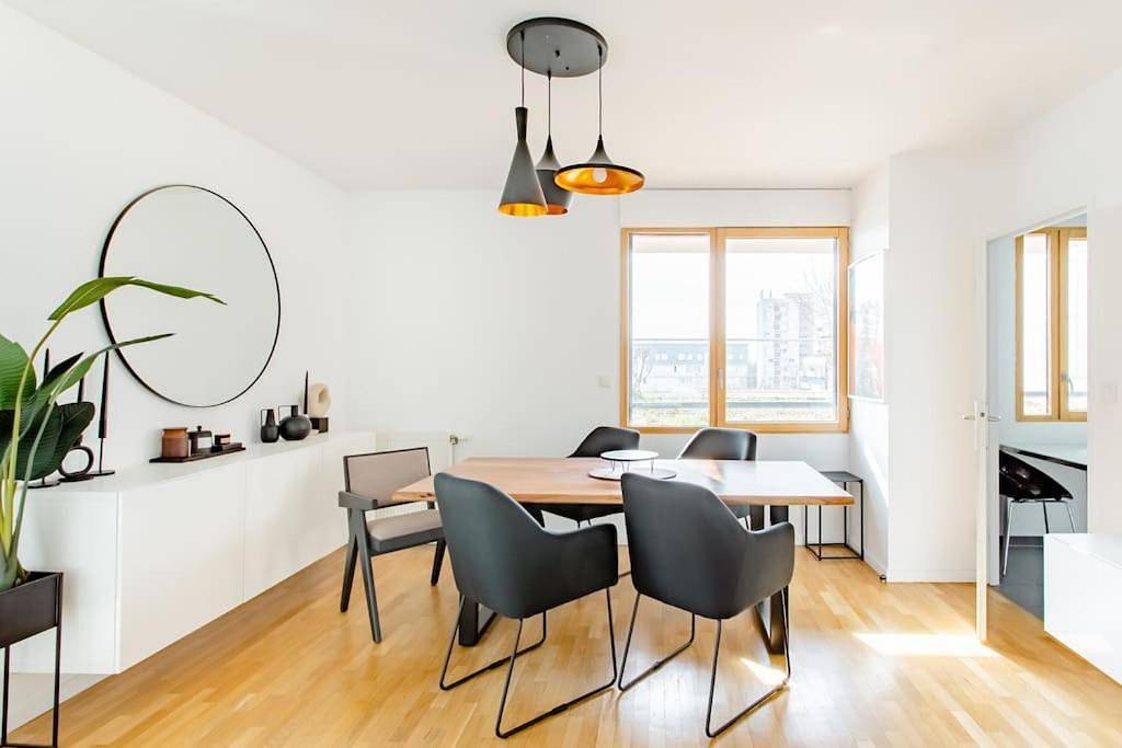 Appartement entier, Three-Bedroom Apartment in Vitry-sur-Seine, Val-de-Marne