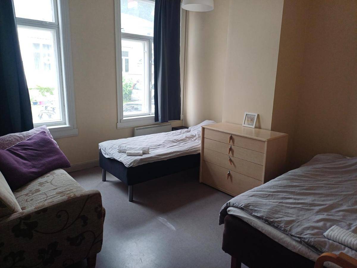 Ganze Wohnung, Henrikin Helmi in Turku, Eigentliches Finnland