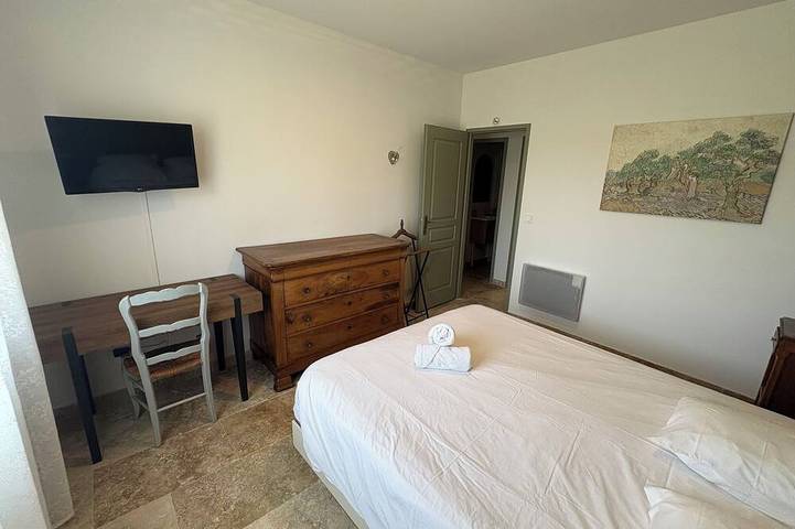 Location de vacances pour 6 personnes, avec sauna et jardin, animaux acceptés à Graveson - 3