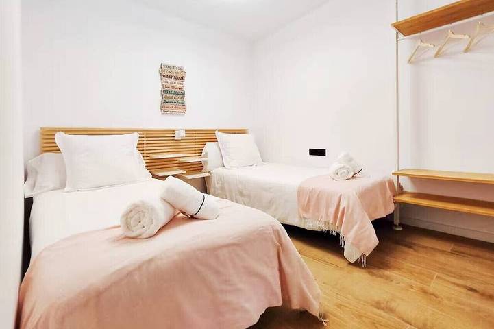 Apartamento entero, Apartamento de lujo con terraza en Terrassa in Tarrasa, Interior de Barcelona