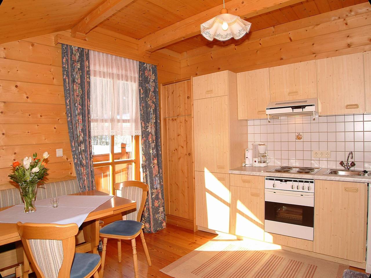 Geheel appartement, Cosy Apartment in Kleinarl with Garden and Barbeque in Kleinarl, Ski Amadé