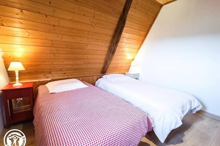 Location de vacances pour 8 personnes, avec jardin dans Corn - 3