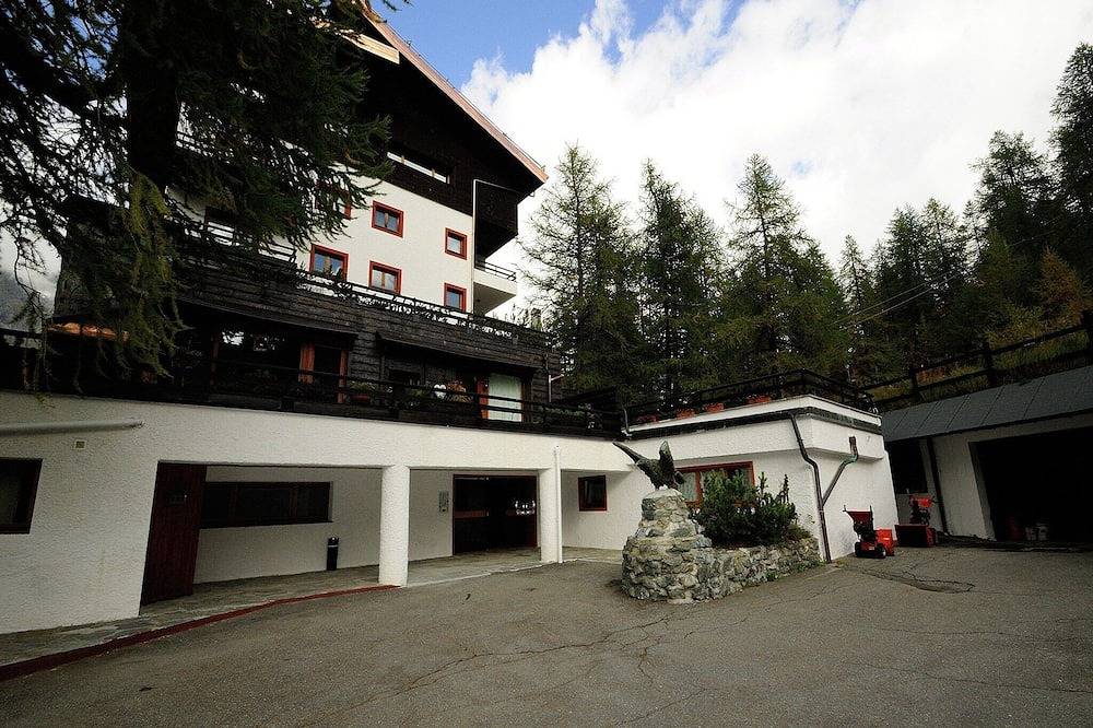 Apartamento entero, Belvilla by Oyo Residenza Cervinia 2P in Cervinia, Valtournenche