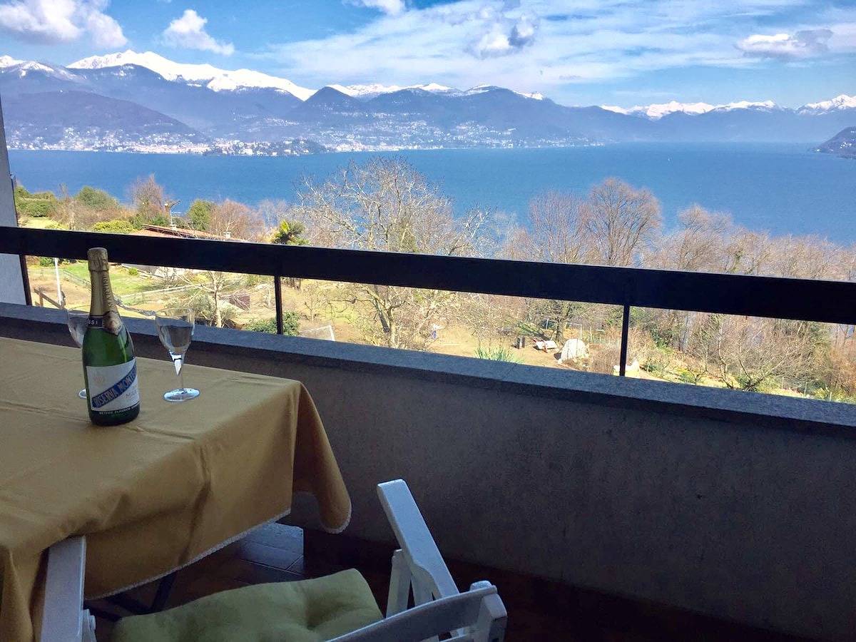 Ganze Wohnung, Thommy apartment in Stresa with  lake view in Stresa, Comune di Stresa