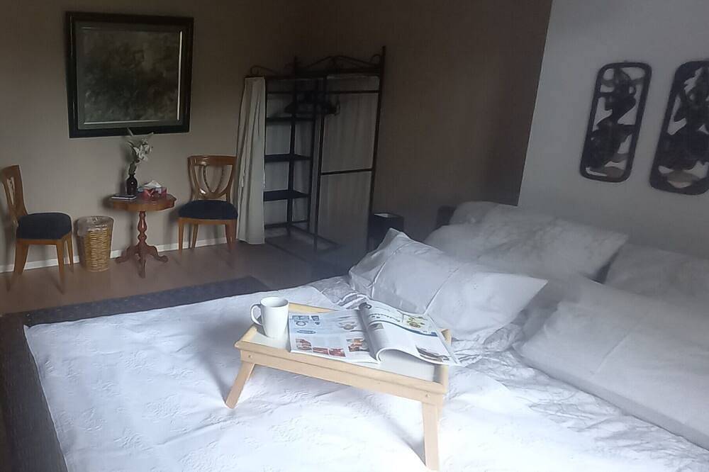 Ganze Wohnung, \"Keiler und Rosen\" in Hollige, Walsrode, 2 Schlazi, 1 Wohnzi,große Küche, Grill in Walsrode, Aller-Leine-Tal