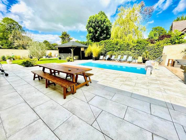 Location de vacances pour 10 personnes, avec piscine ainsi que vue et jardin, adapté aux familles à Lavilletertre - 4