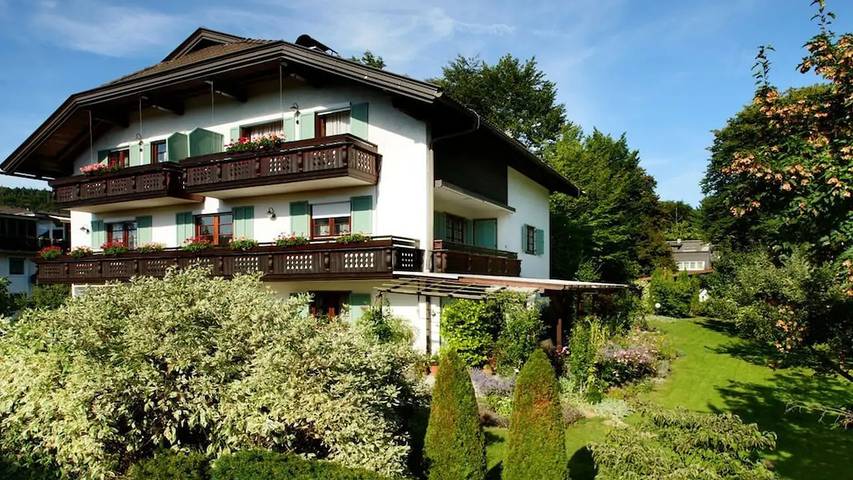 Ferienwohnung für 3 Personen, mit Balkon und Garten in Krumpendorf am Wörthersee