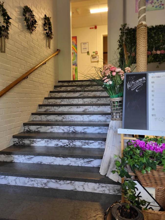 Hostel för 4 Personer, med trädgård i Varberg