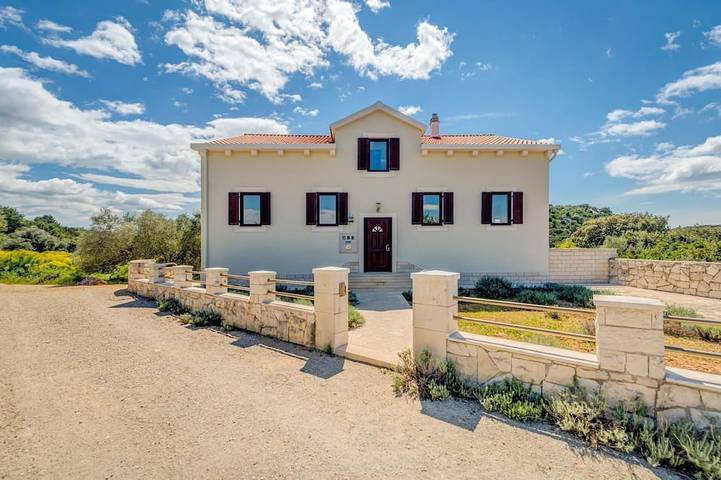 Finca für 4 Personen, mit Garten in Dalmatien