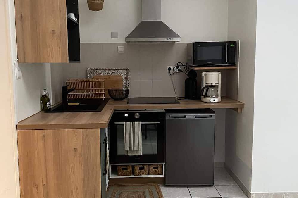 La Petite Maison de Coline in Réville, Cherbourg region