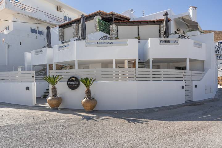 Entire apartment, Apartment 'Stampalia Luxury No 1' with Sea View, Wi-Fi and Air Conditioning in Astypalea City, Astypalea