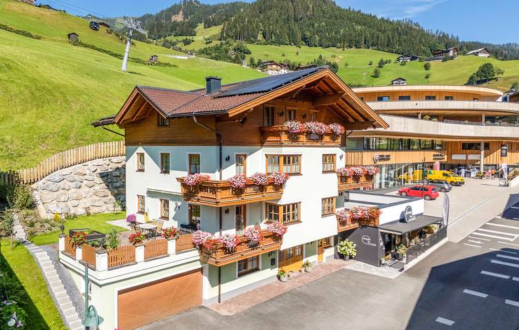 Ferienwohnung für 5 Personen, mit Terrasse in Großarl