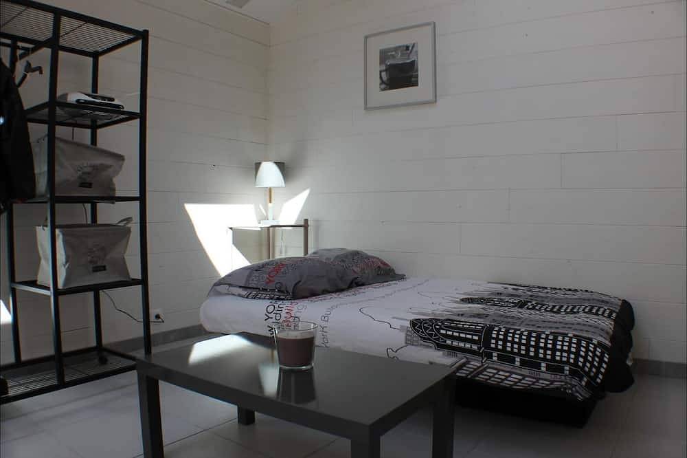 Studio de charme à  la campagne - 50 min de paris - 27 m2 in Roinville, Essonne