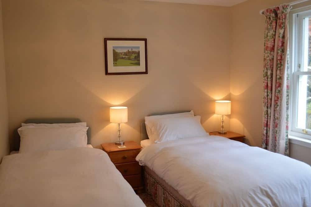 Teal Cottage, Lage am Strand, tierfreundlich, 4 Personen, beide Schlafzimmer mit Bad in Argyll & Bute
