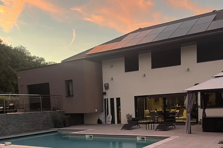 Villa for 14 people, with terrace and garden - 1