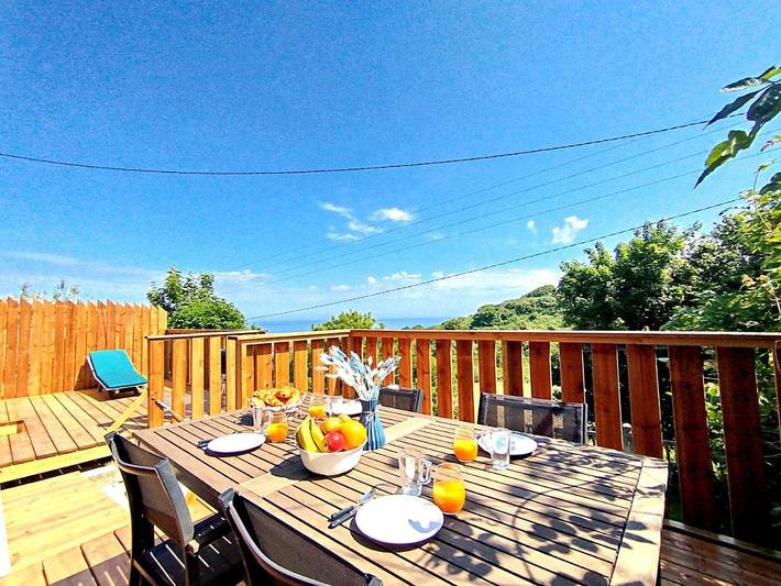 Location de vacances pour 6 personnes, avec jardin et terrasse, animaux acceptés à Bretteville