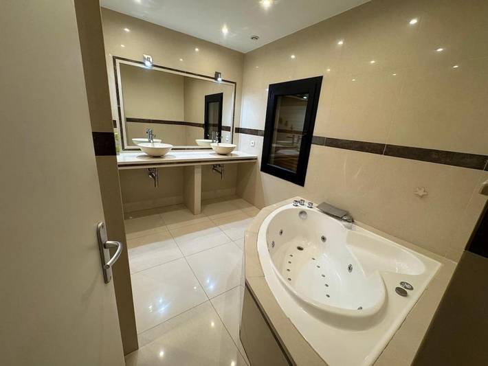 Gîte pour 2 personnes, avec jacuzzi à Coubron - 3