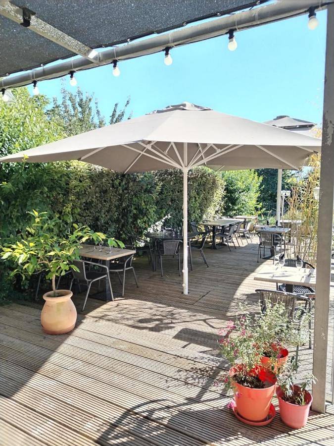 Gîte pour 4 personnes, avec vue et piscine, animaux acceptés à Bournazel - 2