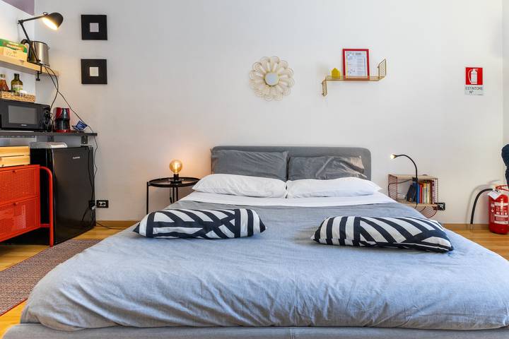 Hel enrumslägenhet, Studio 'Il Tuo Rifugio' with Balcony, Wi-Fi and Air Conditioning in Modica (town), Modica