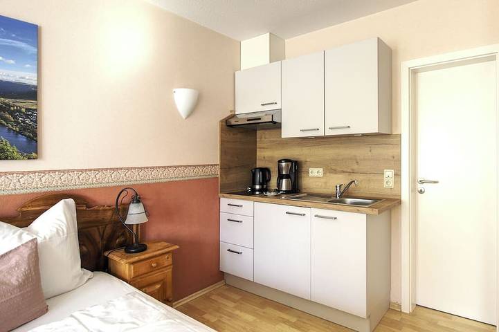 Ferienwohnung für 2 Personen, mit Balkon in Bullay - 4
