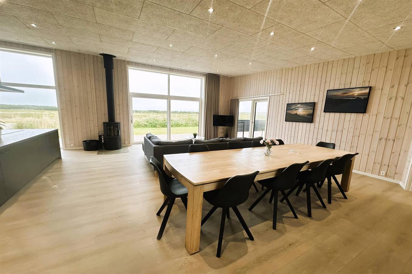 Pet friendly home in Hvide Sande with sauna in Bjerregård, Holmsland Klit