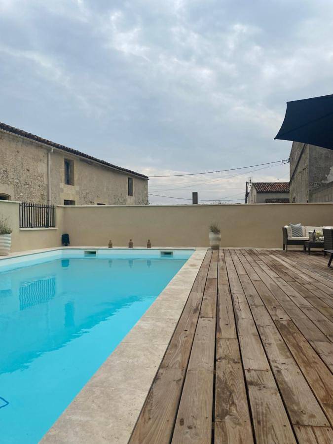 Location de vacances pour 2 personnes, avec terrasse et piscine à Saint-Sulpice-de-Cognac - 3