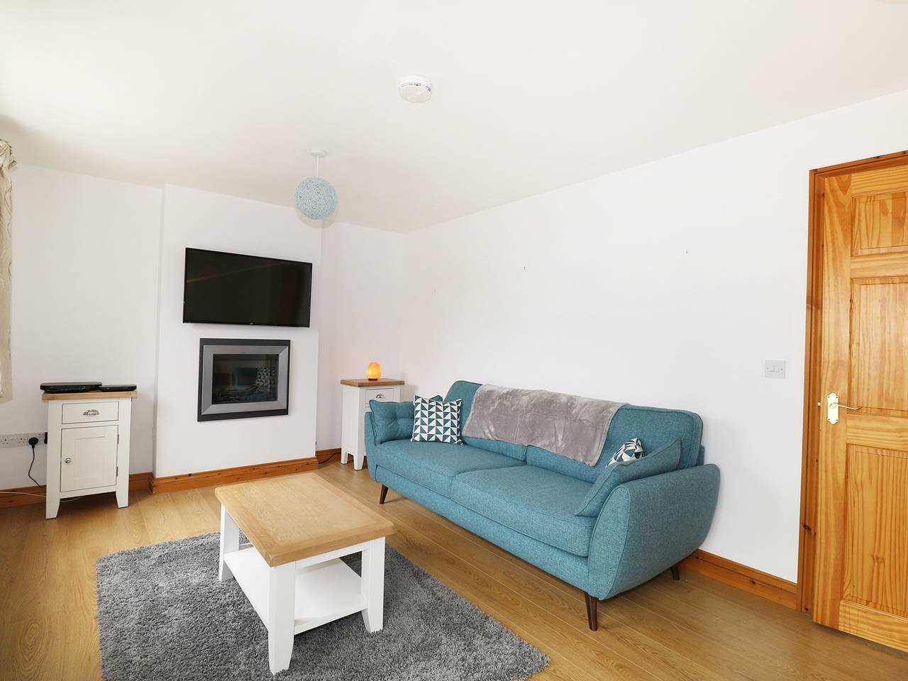 Jacks Mews in Tintagel, Pentire Point - Widemouth