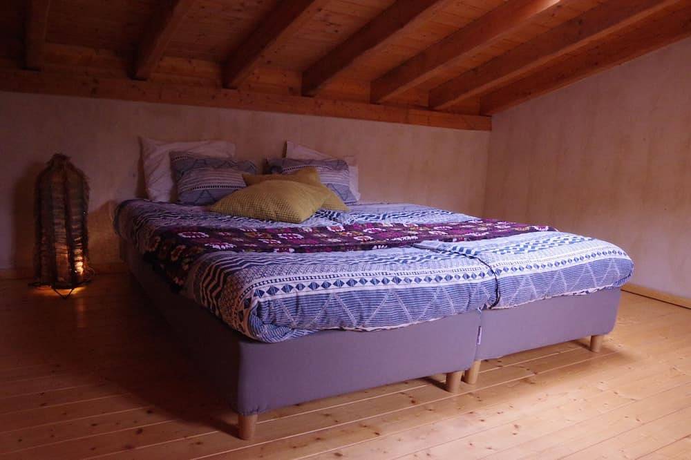 Beautiful self-built ecological house by the river in Odeceixe, Costa Alentejana